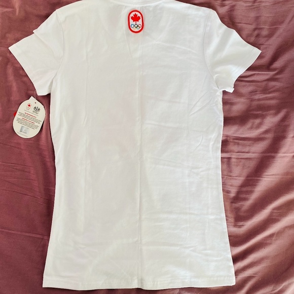 HBC - Official Canadian Olympic Team T-Shirt, Brand New with Tags! - Picture 2 of 3